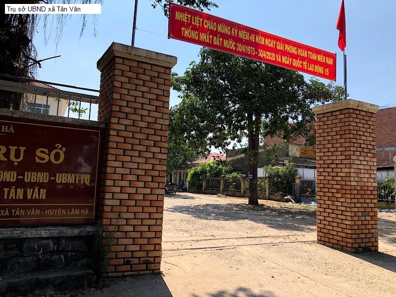 Trụ sở UBND xã Tân Văn