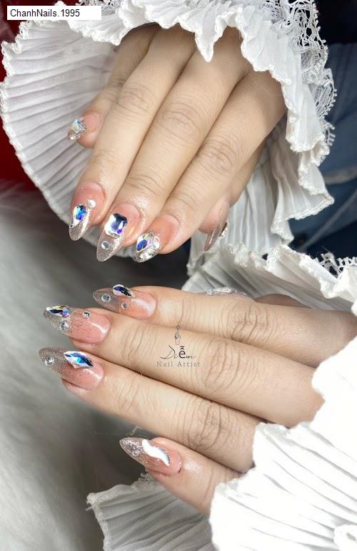 ChanhNails.1995